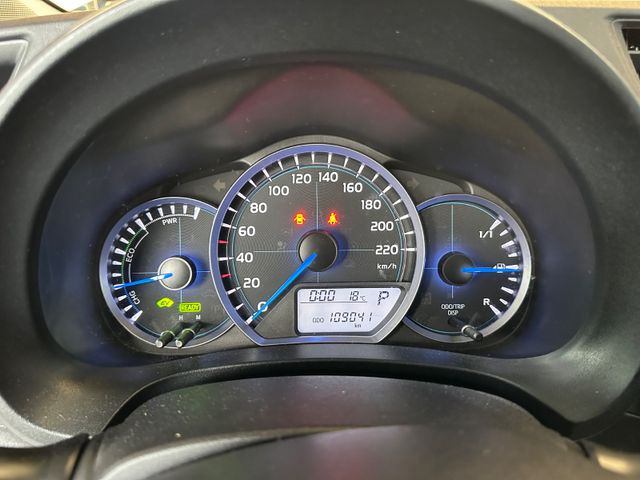 Toyota Yaris Hybrid Life *Unfall*