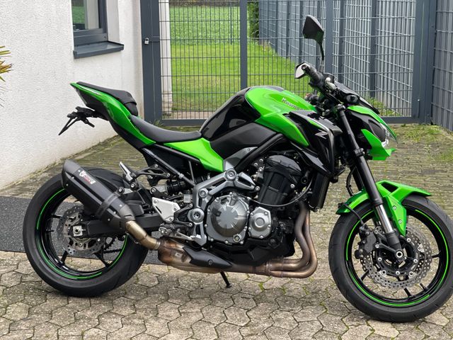 Kawasaki Z 900 * Top Zustand*Top Zubehör*Unfallfrei*