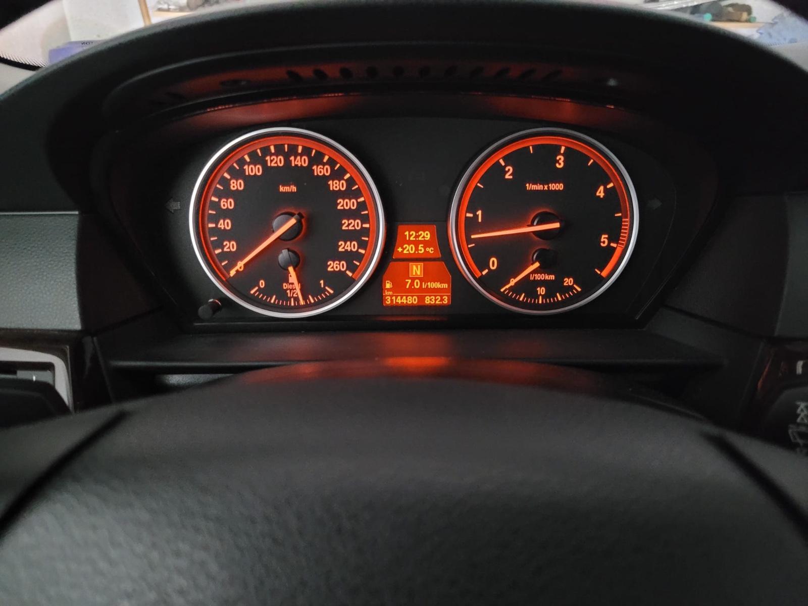 BMW 525 2008 — photo 15