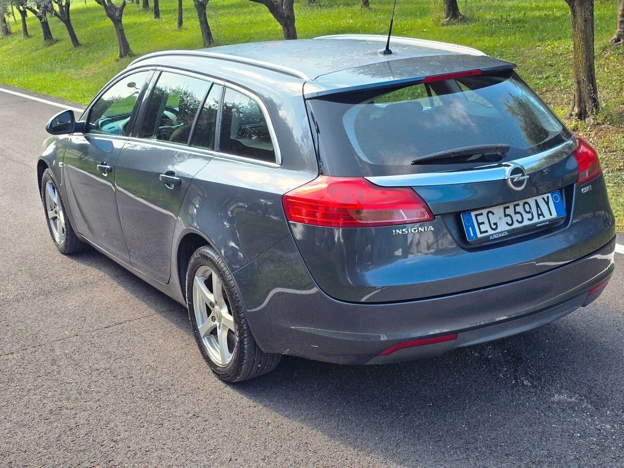Opel Insignia 2010 — фото 8