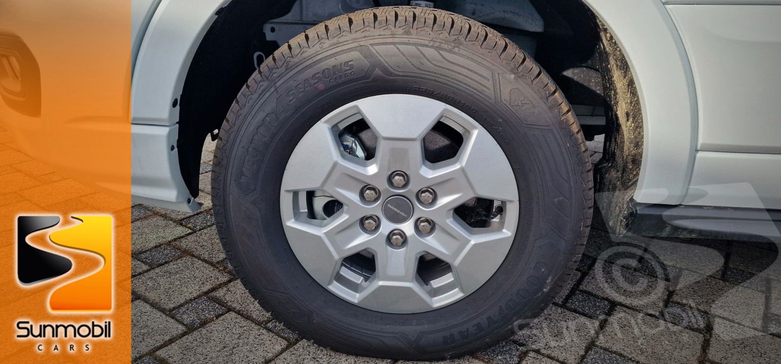 Fahrzeugabbildung Weinsberg CaraSuite 650 MEG Ford 165 PS Automatik Lithium