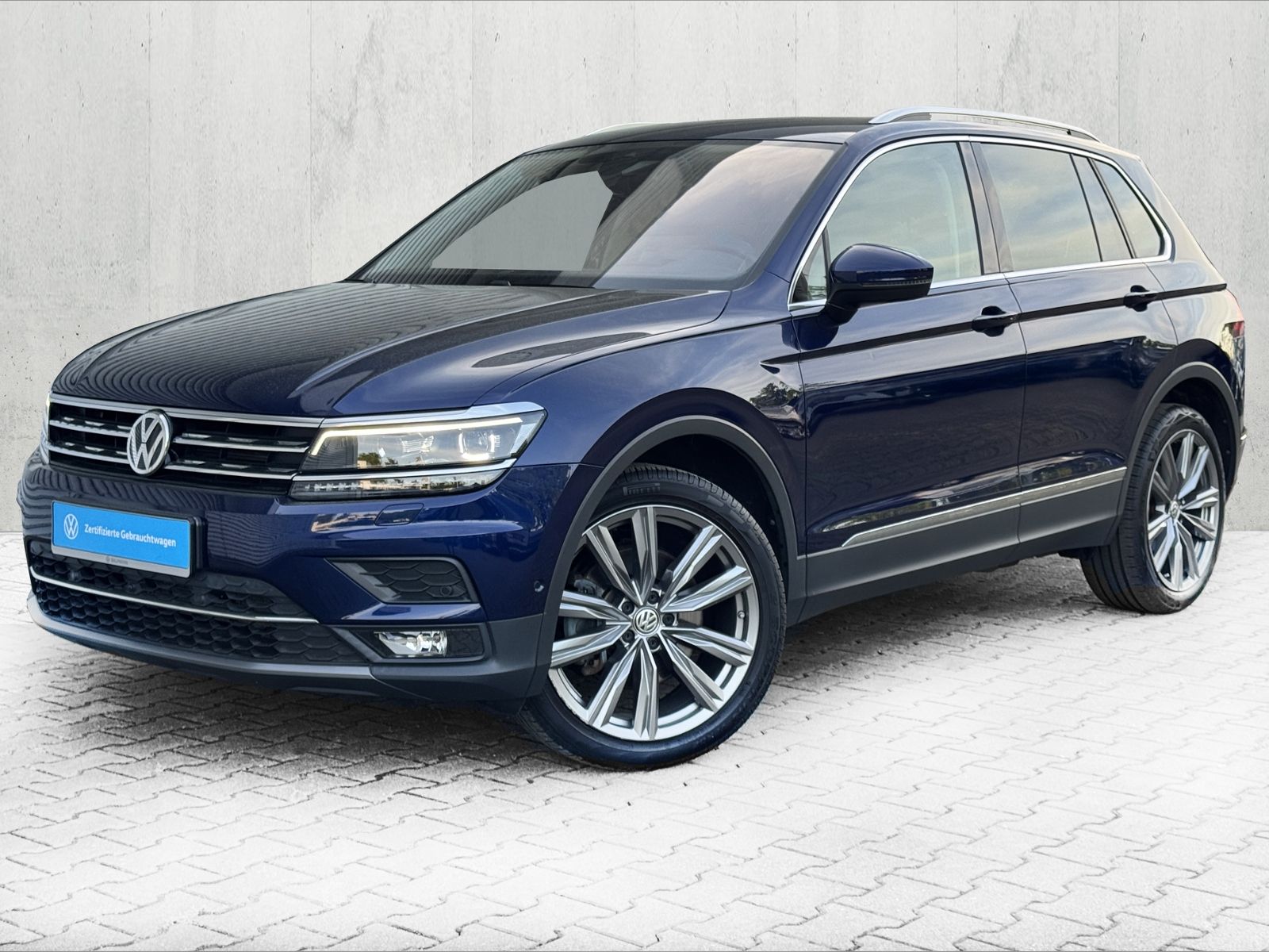 Tiguan 2.0 TSI 4MOTION *AHK*STDHZG*DCC*