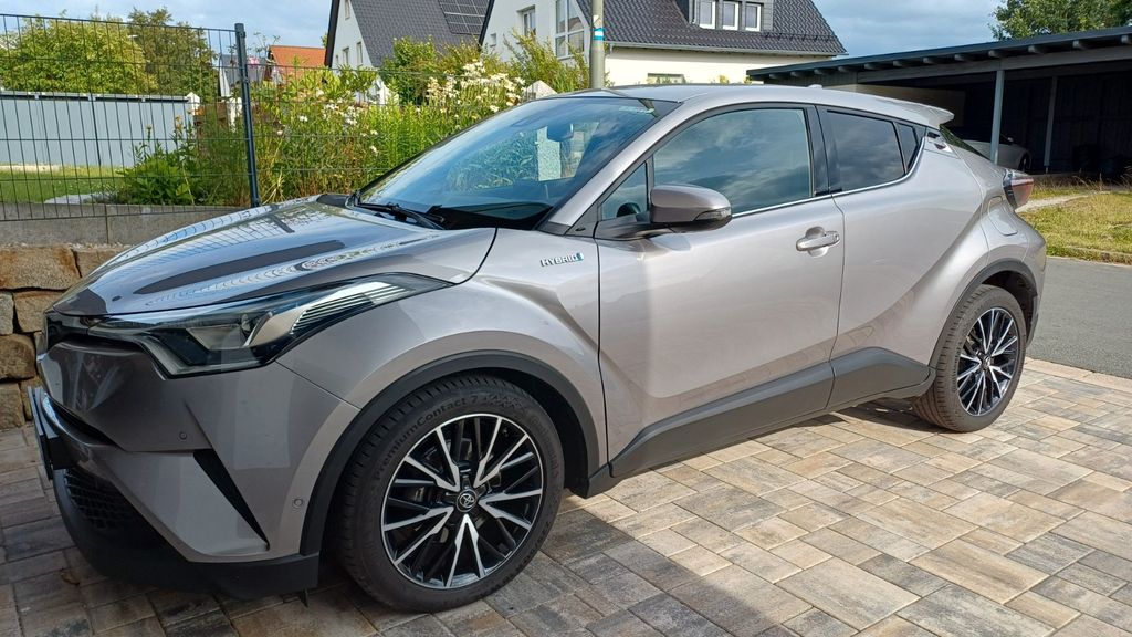 Image of Toyota C-HR