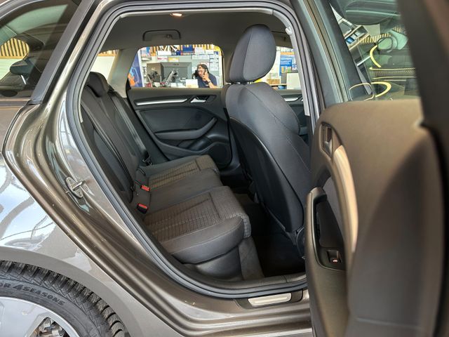 MYAUTOCENTER – Gebraucht- und Jahreswagen mit Werkstattservice in Pfaffenhofen Audi A3 Sportback ambition quattro *TÜV*LED*