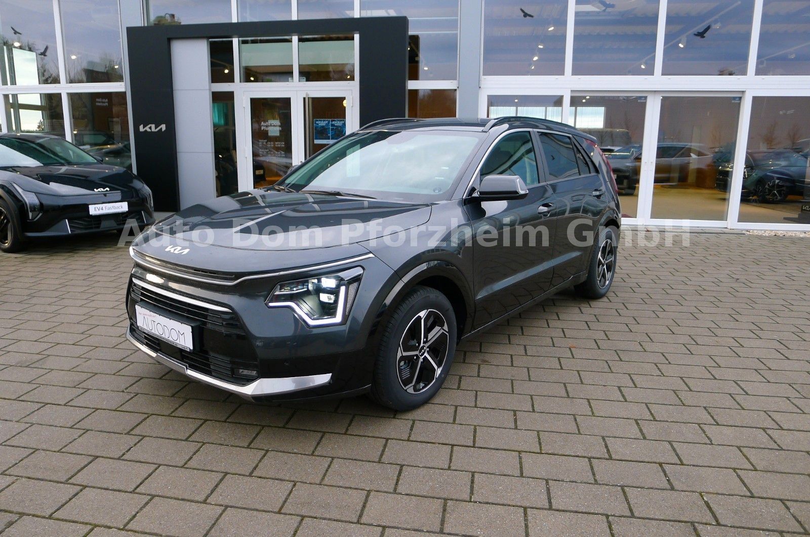 Kia Niro 1.6 HEV DCT Vision/  Komfort / Style
