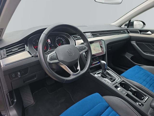 Passat Variant 2.0 TDI Elegance LED+NAVI+AHK+RFK