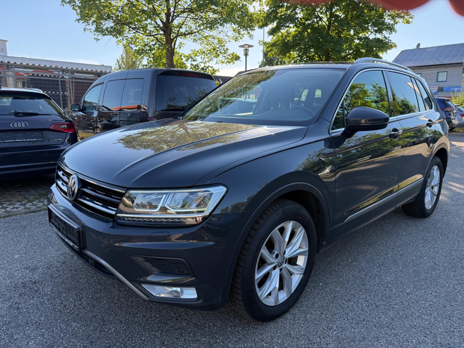 Volkswagen Tiguan Highline Offroad 4Motion, 1. Hand, HU neu