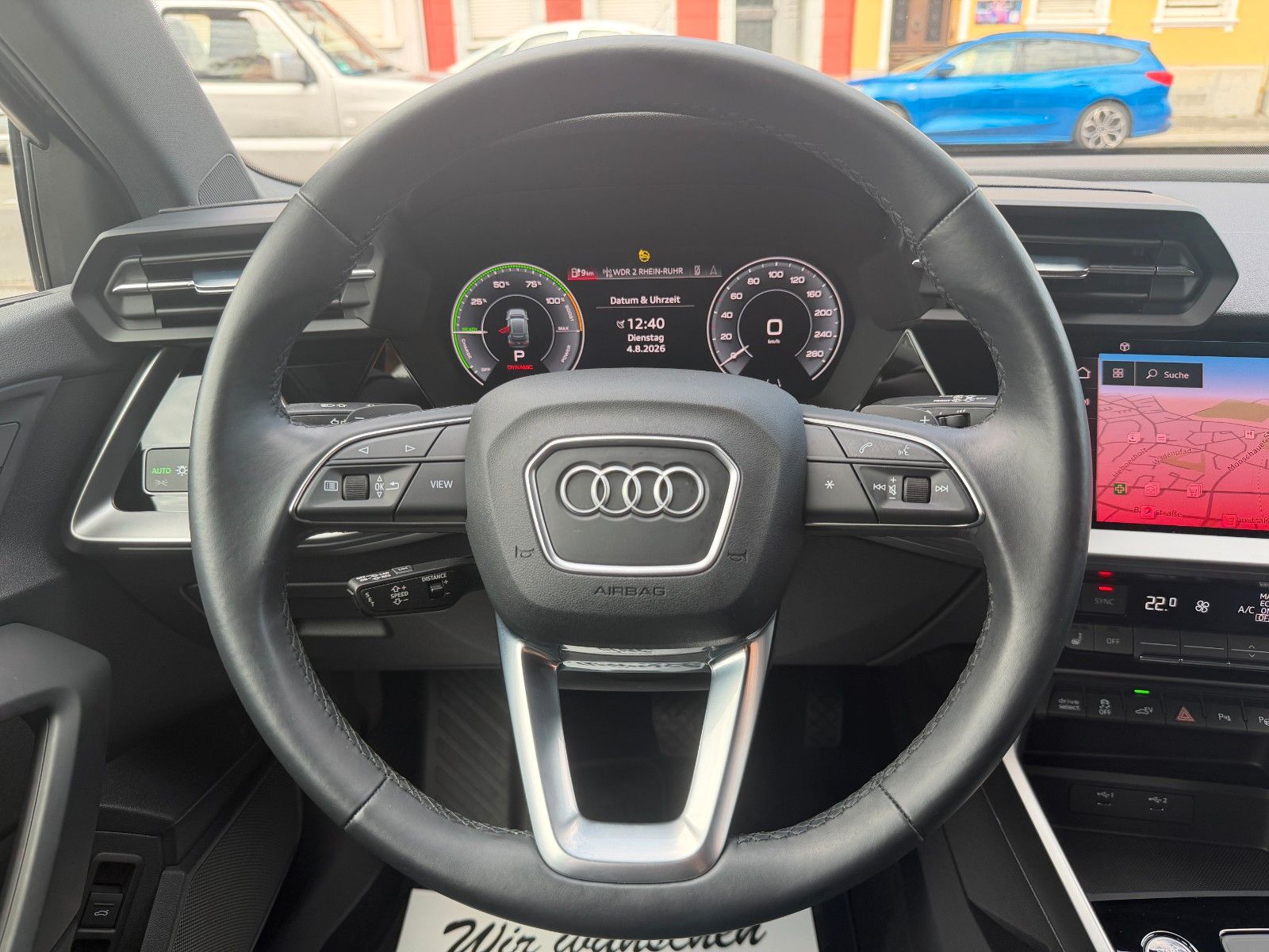 Fahrzeugabbildung Audi A3 Sportback 40 TFSI e S-LINE SPORTPAKET AHK LED