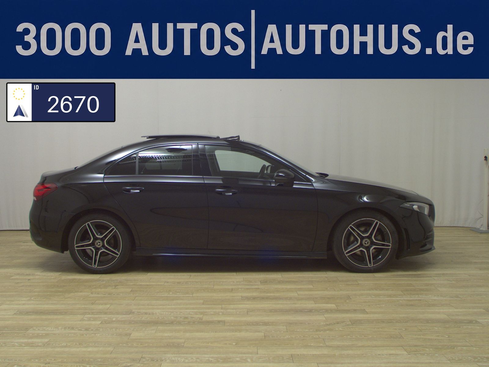 Mercedes-Benz A 180 Lim. d AMG-Line Navi LED Panorama Sound