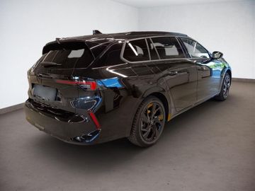 Fotografie 3 des Opel Astra Sports Tourer 1.2 Turbo GS AHK Navi