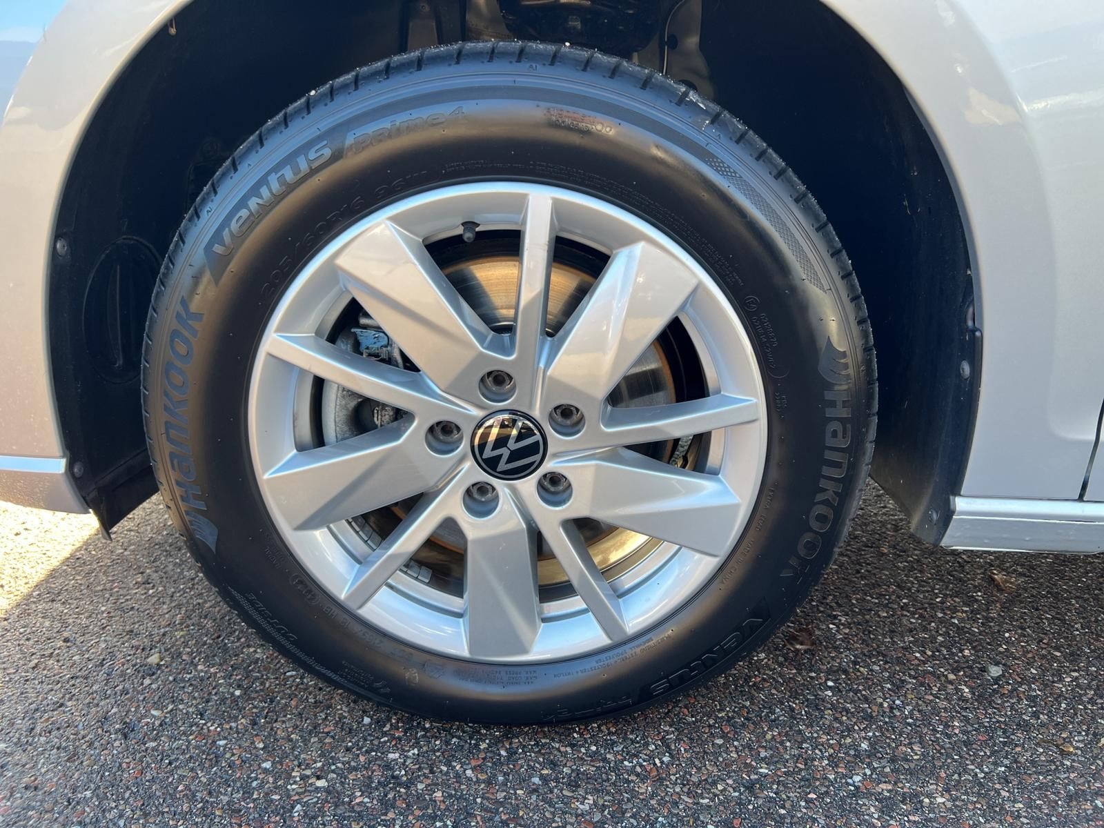 Caddy Life 1.5 TSI NAVI  Winter-Paket PDC v+h