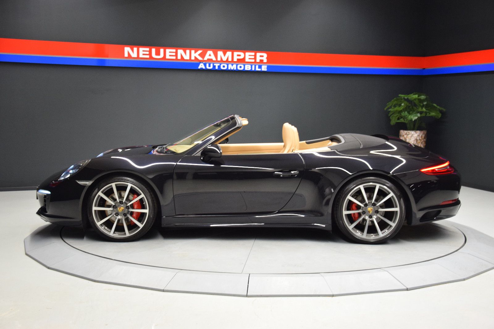 Fahrzeugabbildung Porsche 911/991.2 Carrera 4S Cabrio BOSE S.AGA Sitzlüft.