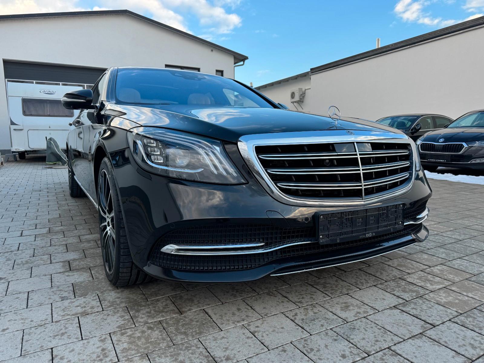 Mercedes-Benz d 4Matic L Pano Softclose Fond Entertaiment