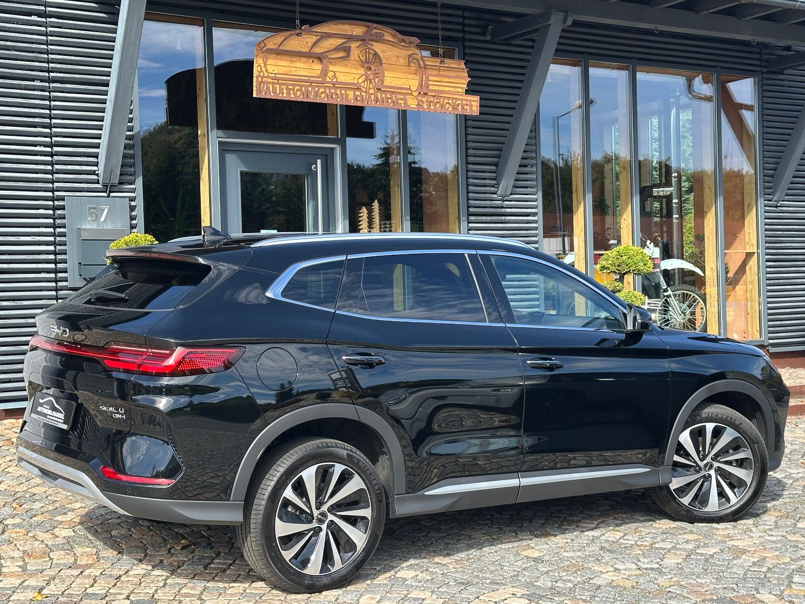 BYD Seal U 1.5 DM-i PHEV AWD Design +DACH+360°+HUD+ imagem 3