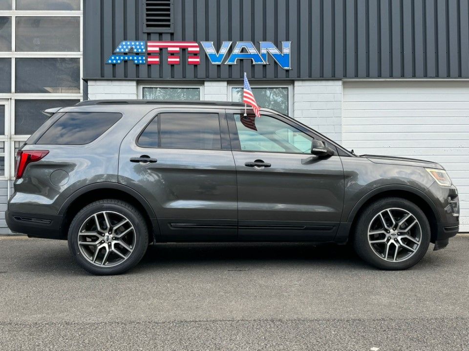 Fahrzeugabbildung Ford Explorer Sport 18er Ecoboost Pano Leder MwSt.