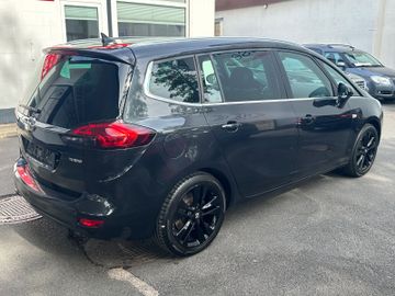 Opel Zafira Tourer - 4