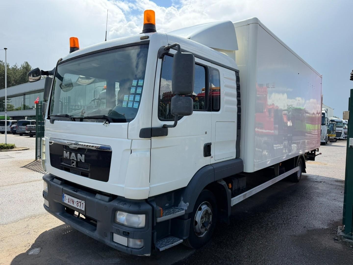 MAN TGL 8.180 CLOSED BOX / KOFFER (6m10 x 2m48 x 2m3