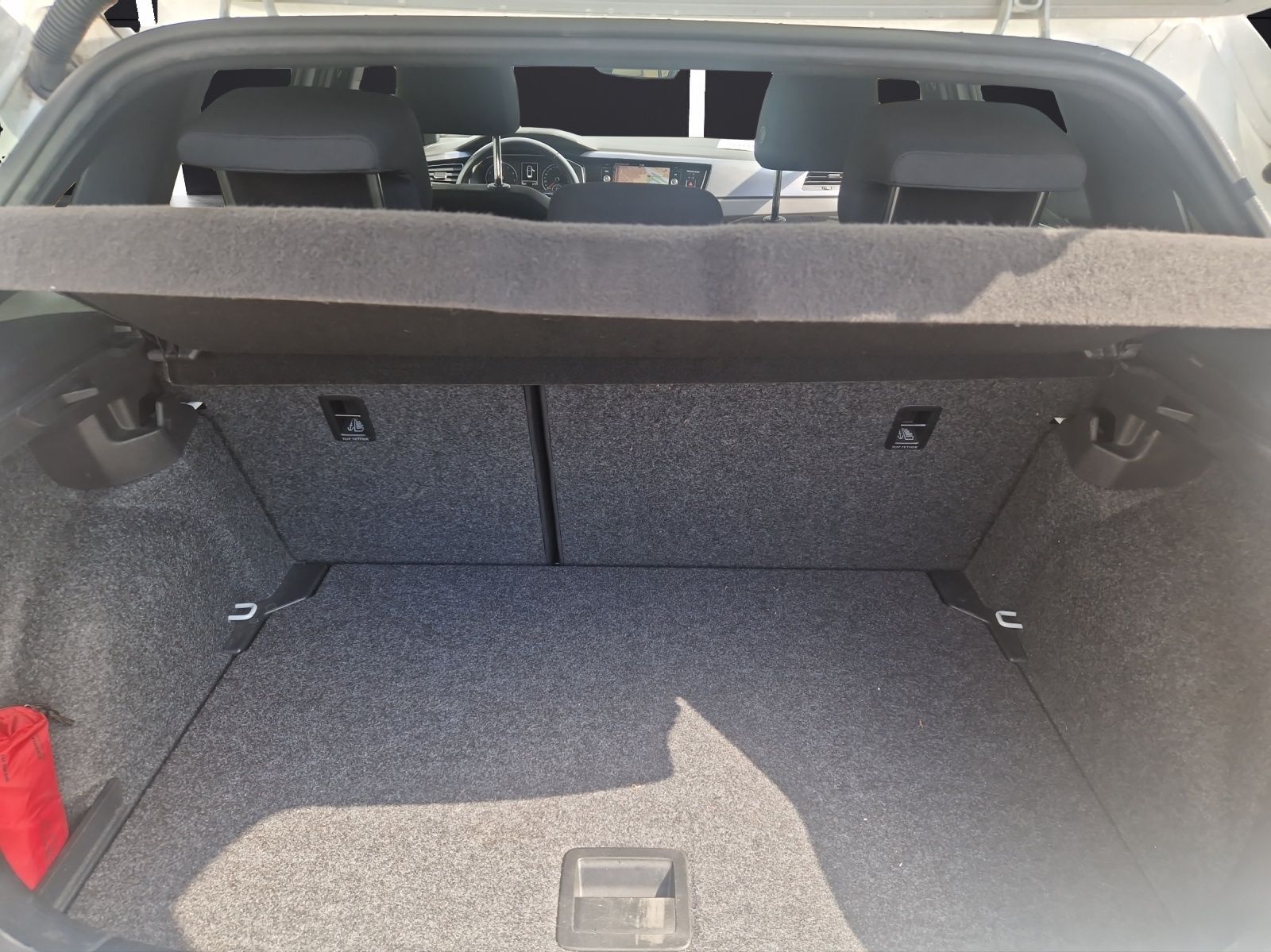 Fahrzeugabbildung Volkswagen Polo TSI Highline DSG LED ACC SHZ DAB+ Navi WeCo