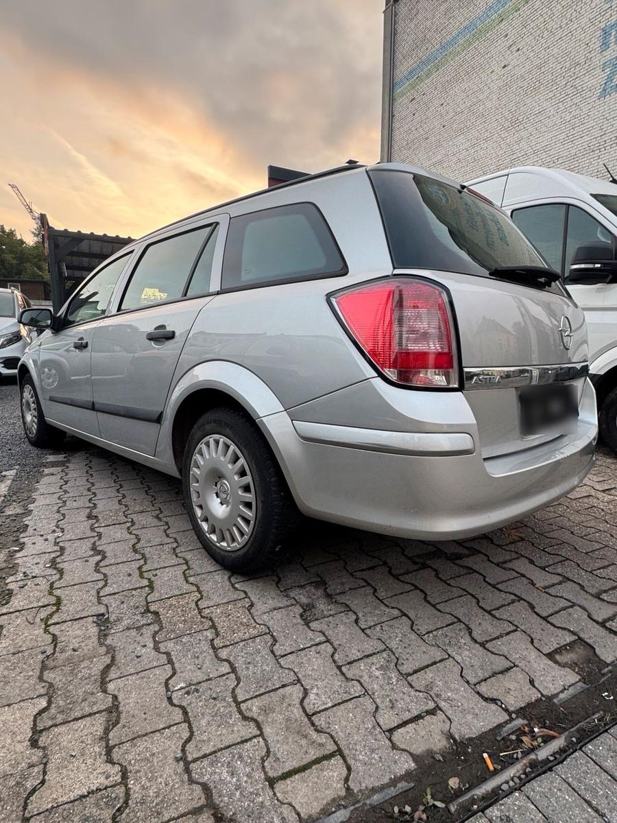 Opel Astra 2008 — engine 88 HP (65kW)