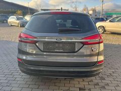 Fahrzeugabbildung Ford Mondeo Hybrid Titanium LED Spur Automatik Kamera