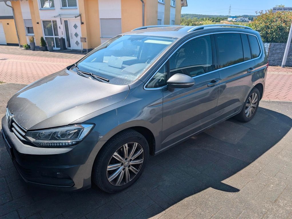 Image of Volkswagen Touran