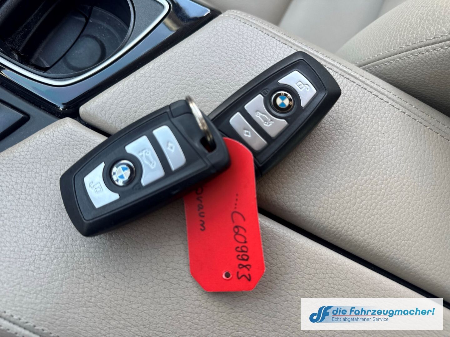 Fahrzeugabbildung BMW 523 i AHK-el. klappb. Navi Soundsystem *EXPORT