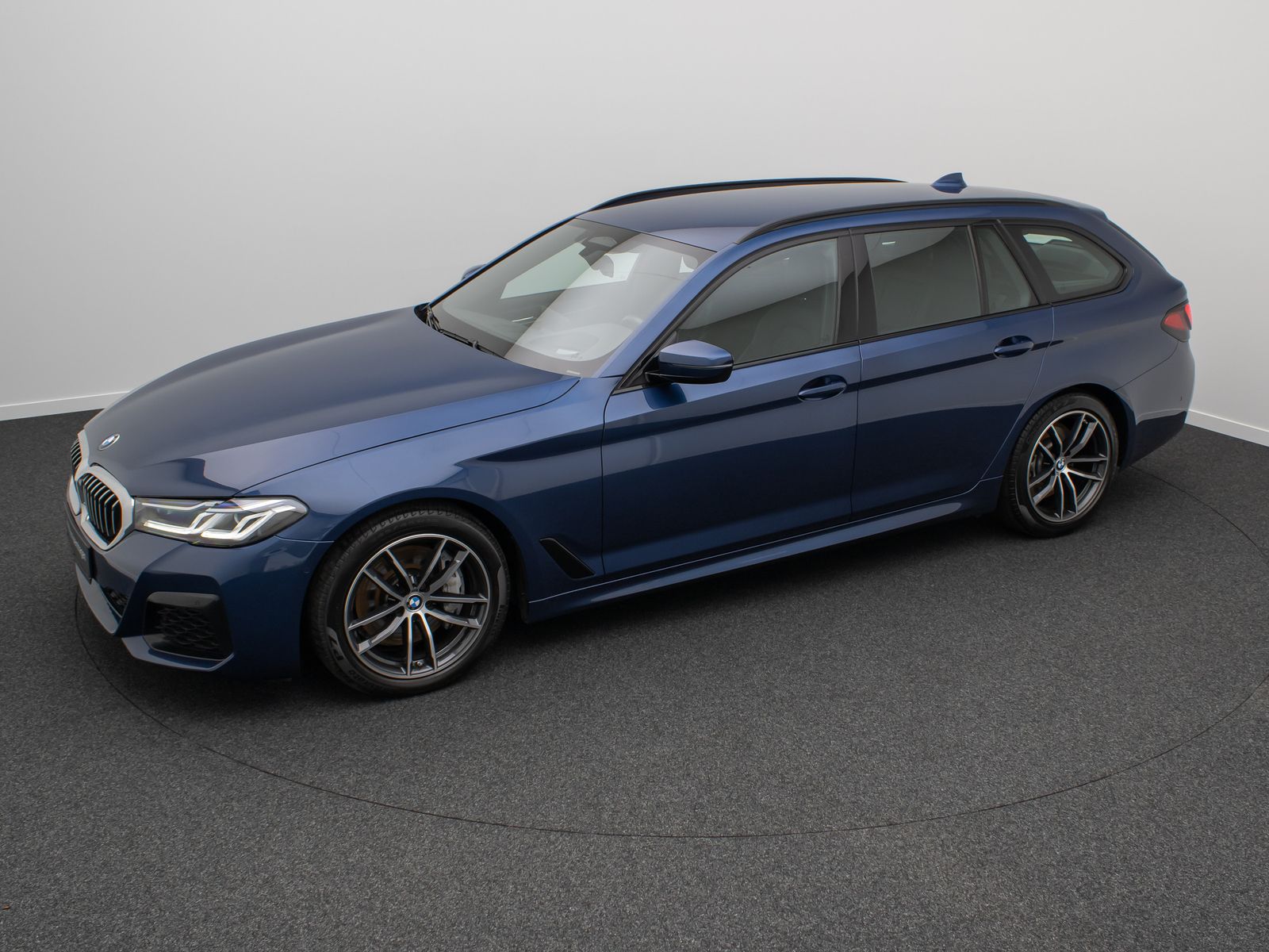 Fahrzeugabbildung BMW 540d xD M Sport ACC DAB Kamera HUD Laser Komfort