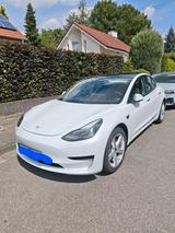 Tesla Model 3 Standard-Reichweite Plus + Wallbox  - Tesla in Bielefeld