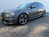 Audi A4 3.0 TDI clean d. S tr. qu. S line Ava. S line - Audi A4: 3.0
