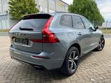 Volvo XC60 R Design AWD/PANO/ACC/NAVI/LED/AHK/H&K/RCAM - Volvo XC60 mit Diesel-Antrieb: Geländewagen, Awd R Design