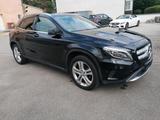 Mercedes-Benz GLA 200 d 4matic 7-G* LEDER *CAM*XENON*PANORAMA - Mercedes-Benz GLA 200: 4matic