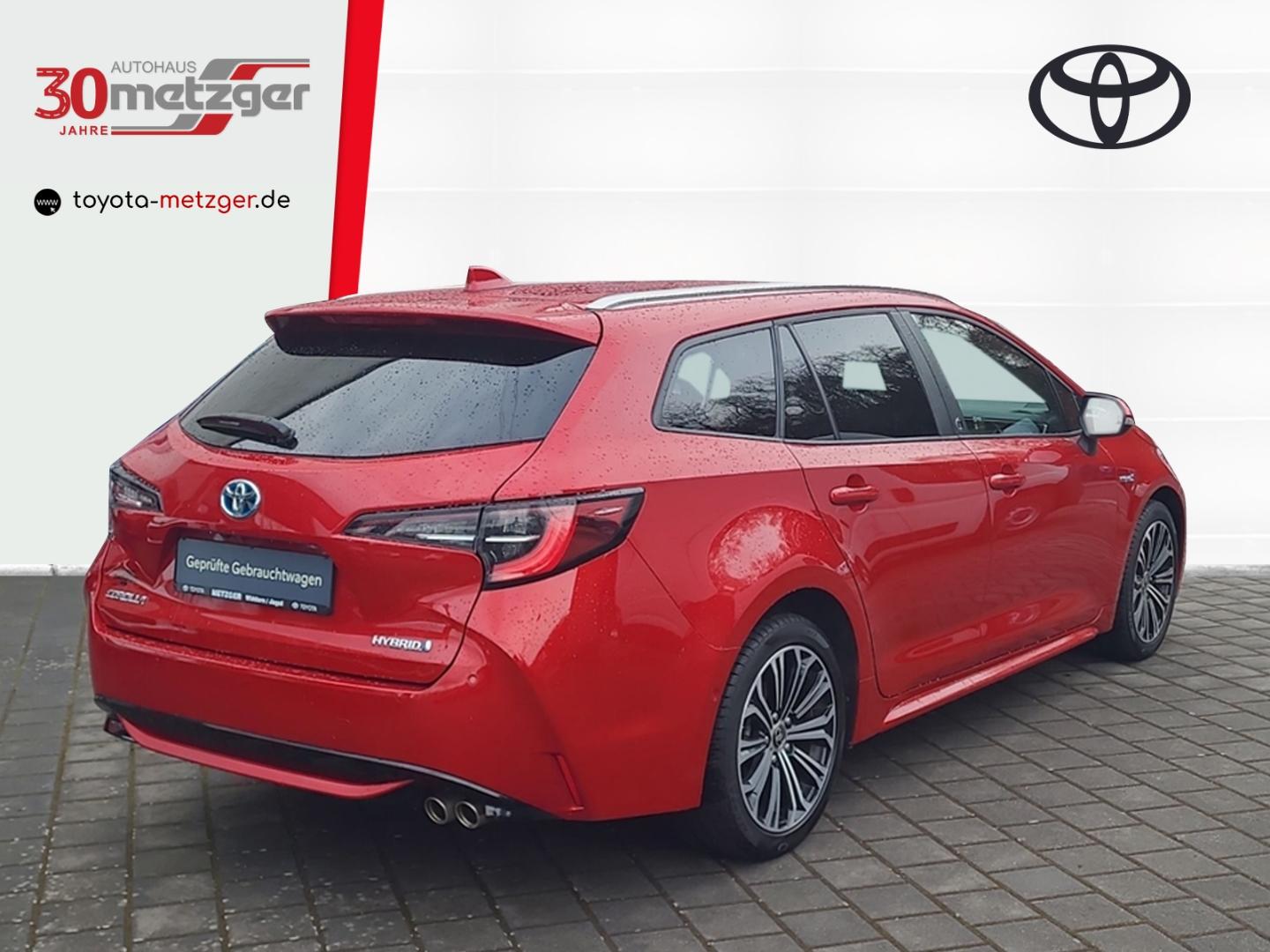 Toyota Corolla 2.0 Hybrid Touring Sports Team D +Apple 