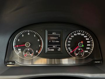 Volkswagen Touran Highline *AHK*Xenon*DAB*Klima*Navi*Kamera