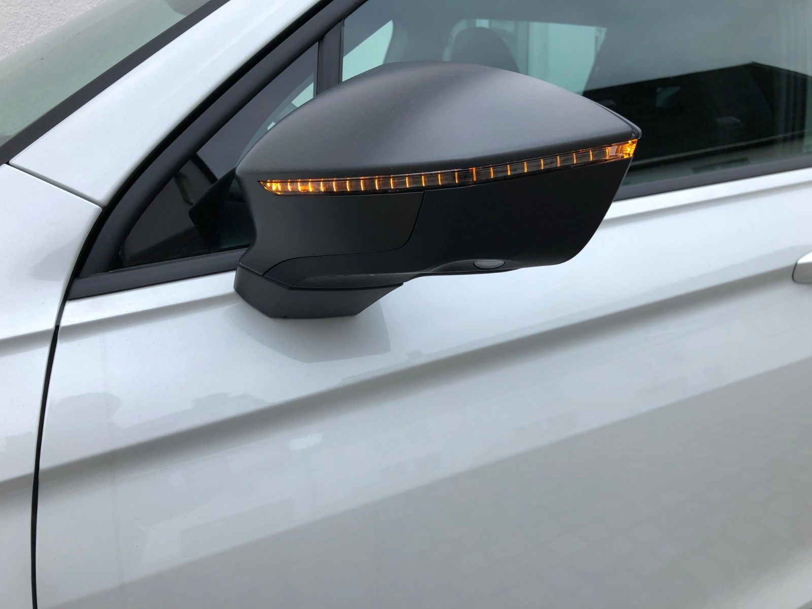 Fahrzeugabbildung SEAT Tarraco 1.4 e-HYBRID FR *SHZ*LED*AHK schwenkbar