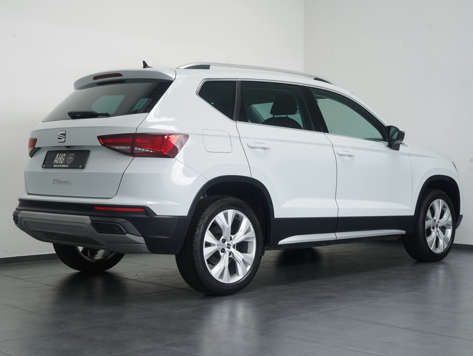 Fahrzeugabbildung SEAT Ateca 1.5 TSI ACT Xperience LED/NAVI/ACC/AHK