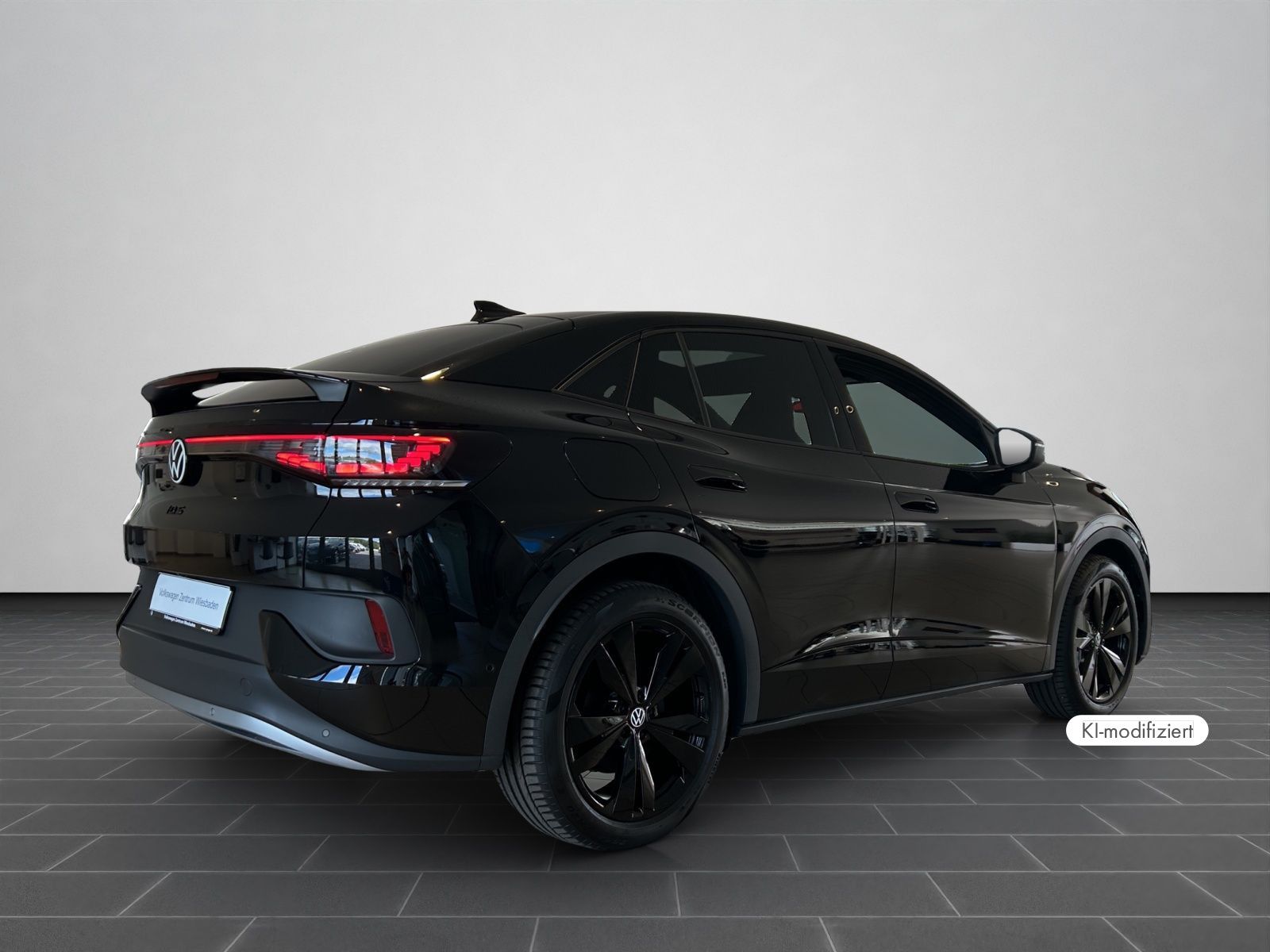 Volkswagen ID.5 Pro BLACK EDITION PANO NAVI AHK IQDRIVE imagem 2
