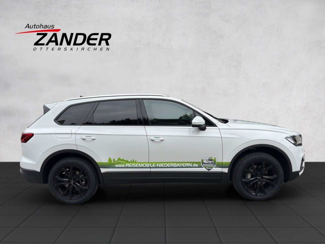 Fahrzeugabbildung Volkswagen Touareg 3.0 TDI Leder Navi 4Motion ACC uvm