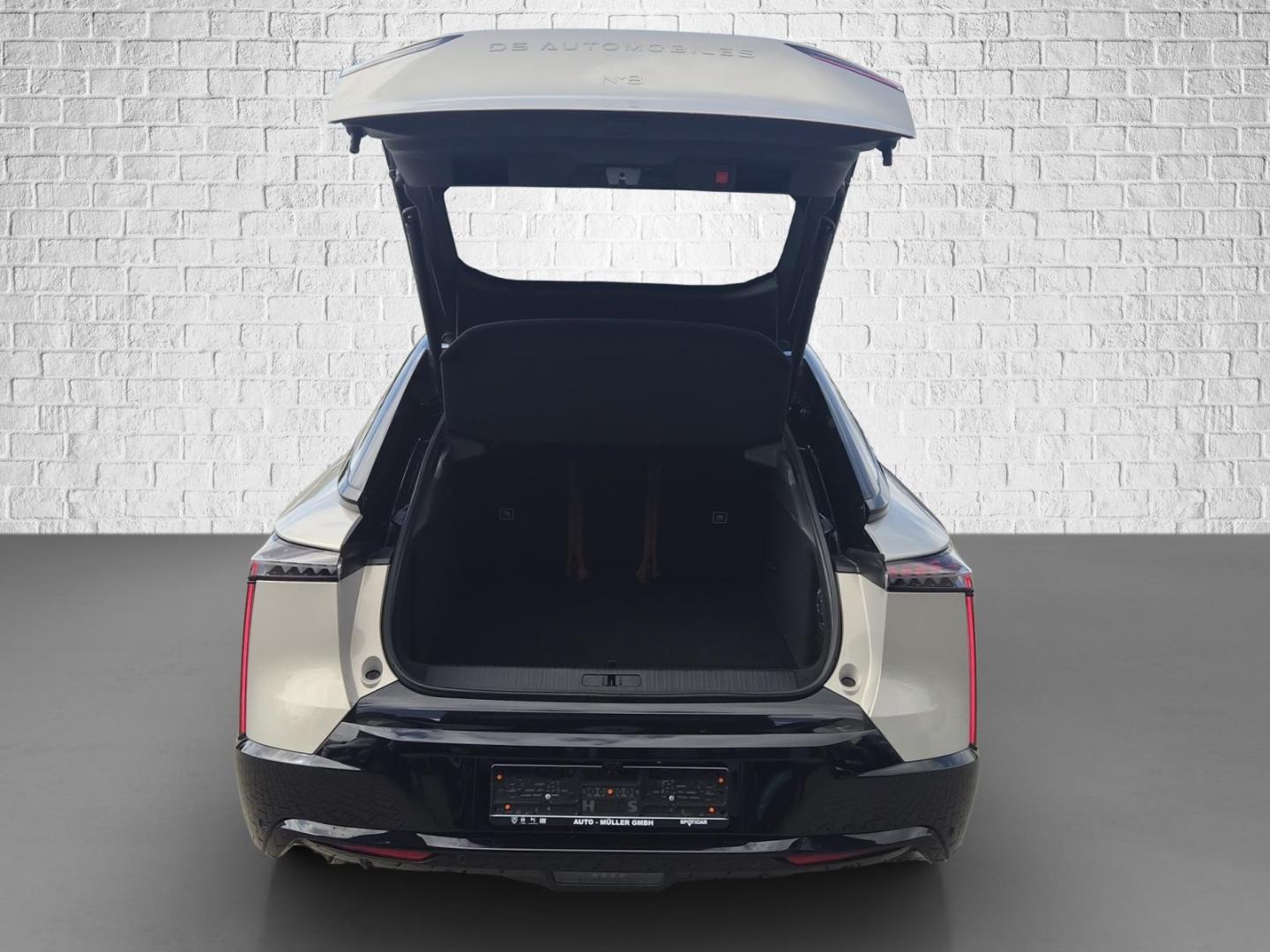 DS Automobiles No8 Etoile FWD 230PS LEDER/ACC/NAVI/Glasdach/LED