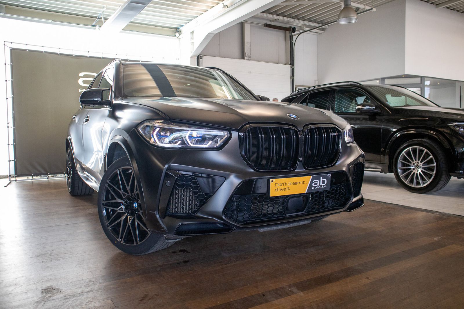 BMW X5 M COMPETITION, LKW MIT 2 SITZE, PANO, FROZEN, imagem 3