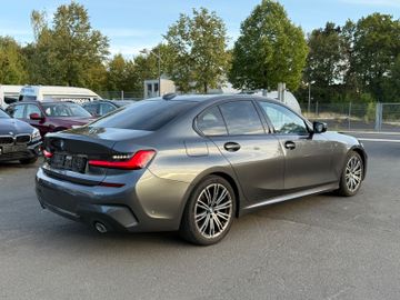 BMW 318 - 8