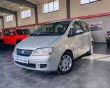 Fiat Idea 1.3 MJT 16V 95 CV S&S - graue Fiat Idea
