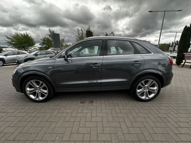 Audi Q3  2.0 TDI quattro S-LINE