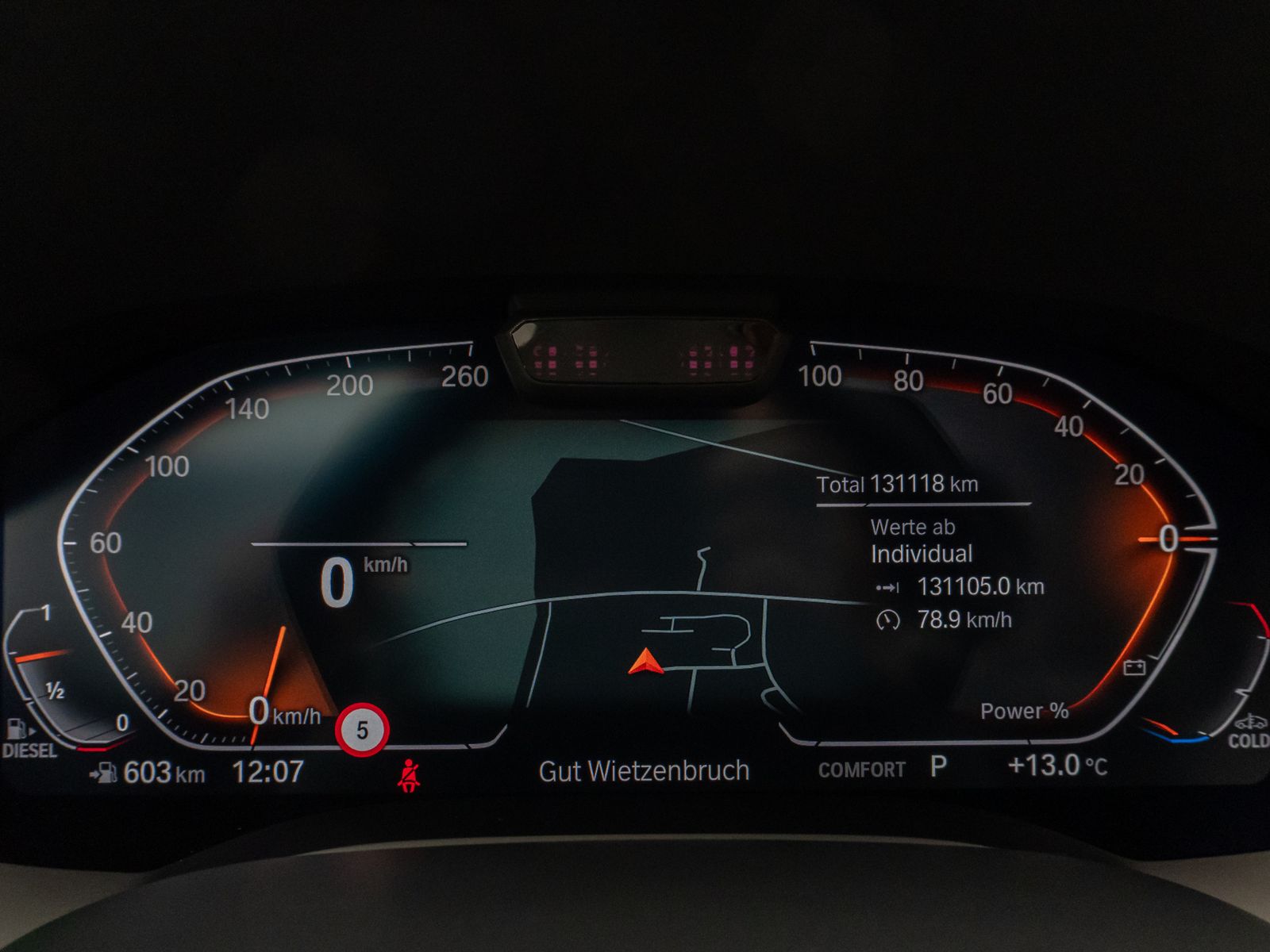 Fahrzeugabbildung BMW 840d xD Gran Coupè Laser 360°HUD SoftCl DisplKey