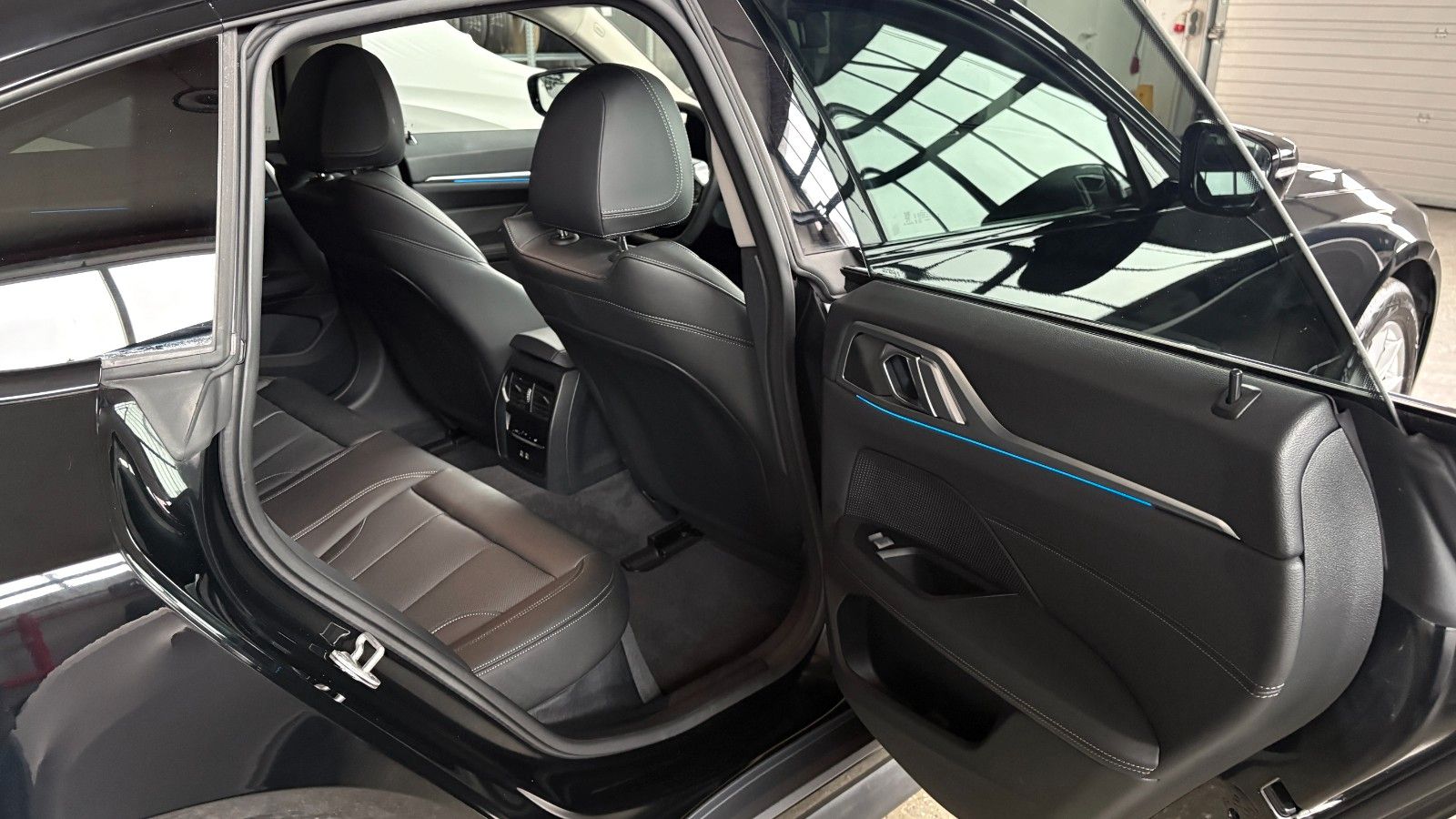 BMW i4 - Bild 23
