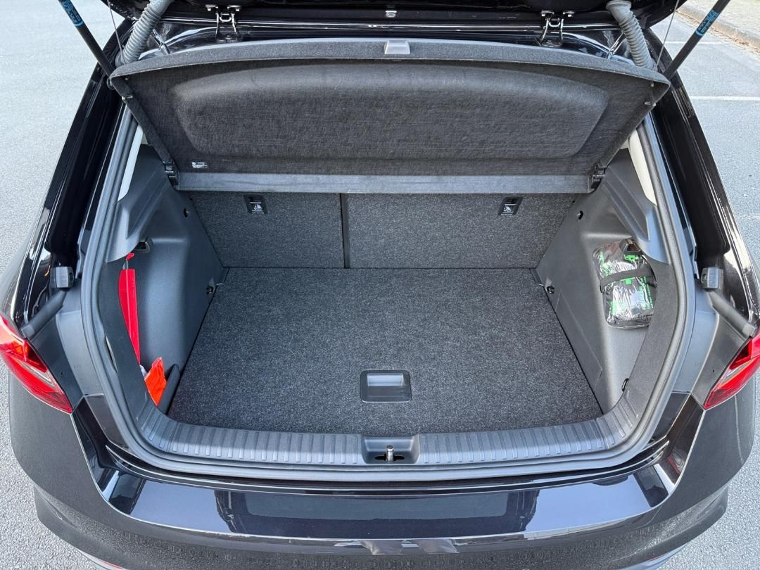 Fabia Ambition Navi ACC CarPlay LED