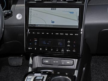 Hyundai TUCSON - 12