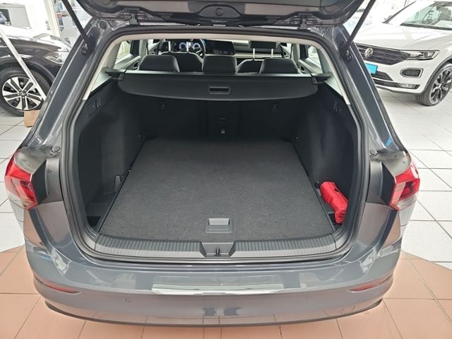 Fahrzeugabbildung Volkswagen Golf Variant 1.0 TSI Life 4xSHZ. STDHZ. LED NAVI