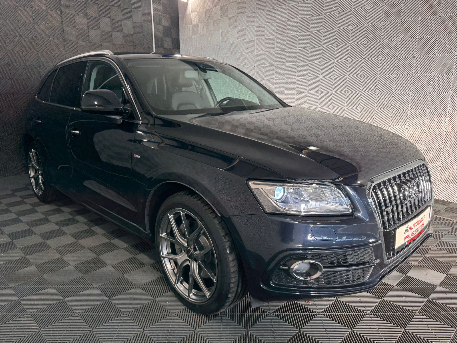 Gebrauchtwagen Audi Q5 Q5 3.0 TDI qu.*SPORT EDT*R.KAM-XENON-LEDER-AHK in Horb am Neckar