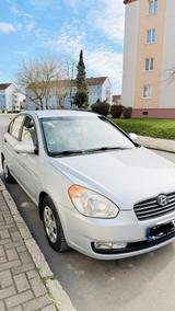 Hyundai Verkaufe Hyundai accent TÜV 08.2027 - Hyundai Accent Gebrauchtwagen
