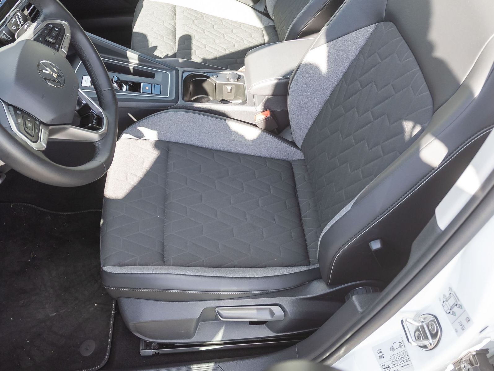 Volkswagen Golf - Bild 22